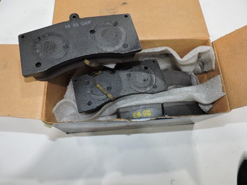NEW Wilwood Brembo front brake pads 7770-93-28 MM Nascar arca - Picture 2 of 3