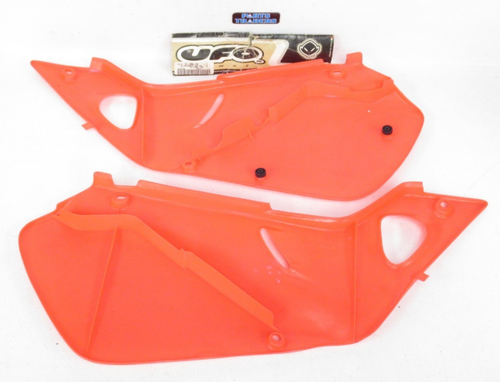Juego de paneles laterales de plástico UFO Honda CR125/CR125R 1998-1999 CR250/CR250R 1997-1999 - Imagen 2 de 2