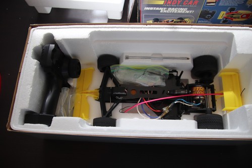 VINTAGE DURATRAX / FUTABA DELPHI INDY CAR ARTR WITH YOUR BATTERY - Picture 16 of 17