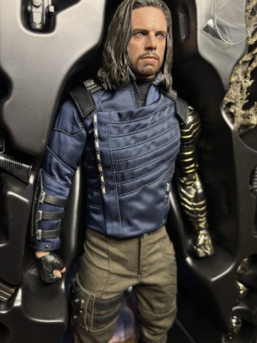 Neu Hot Toys MMS509 Buck Winter Soldier Avengers Infinity War gebraucht komplett - Bild 4 von 9