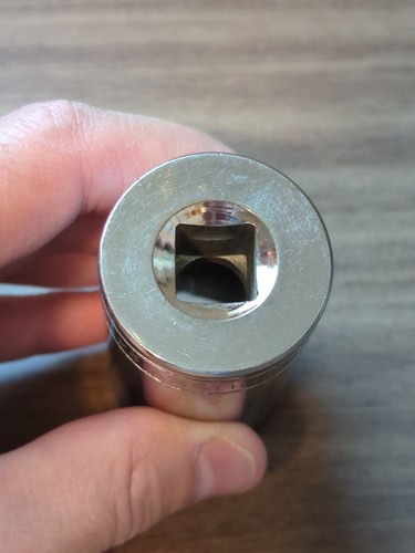 Husky Tools  1-1/8” 6 Point Deep Socket 1/2" Drive Socket 24136 - Picture 4 of 8