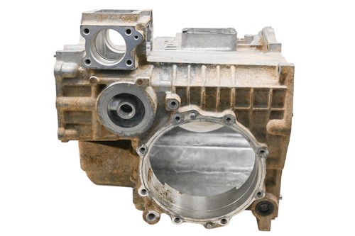 13 Kubota RTV900XT Transmission Rear Gear Case Housing - Picture 4 of 4