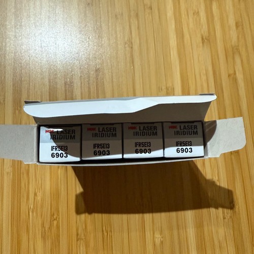 4 x Genuine NGK IFR5E13 / 6903 Laser Iridium Premium Spark Plugs New - Picture 2 of 4