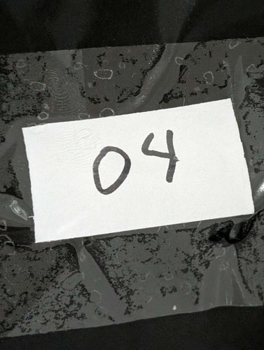 Tom Morris Golf Vest Mens Large Tan Pullover St Andrews Old Course Scotland - Picture 9 of 9