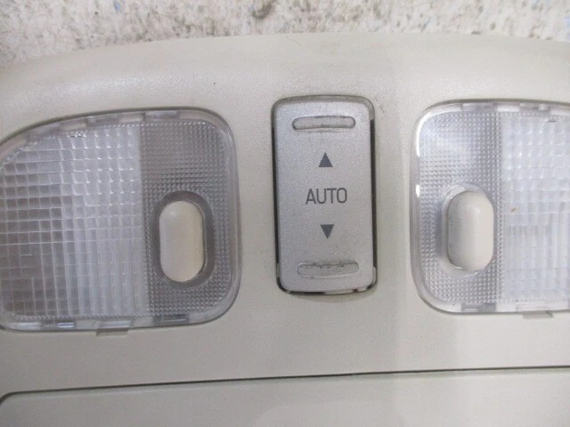 2006 Lincoln Zephyr Overhead Roof Console w/Sunroof OEM LKQ - Изображение 2 из 4