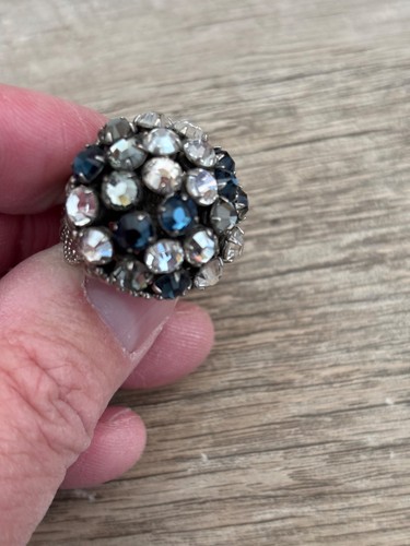 Anello a Cupola in Cristallo Regolabile Sorrelli - Pietre Chiare e Blu - Foto 5 di 6