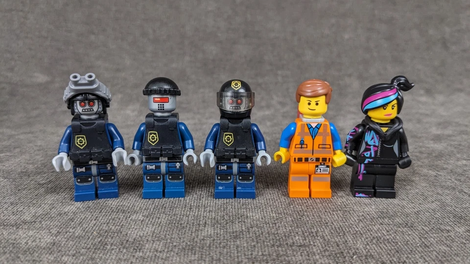 LEGO The LEGO Movie: Super Cycle Chase (70808) Used, Complete, No box/manual - Image 2 of 4