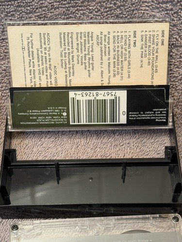 Lot Of 3 AC/DC Cassette Tape Blow Up Your Video, Fly On The Wall, Razors Edge - Picture 11 of 11
