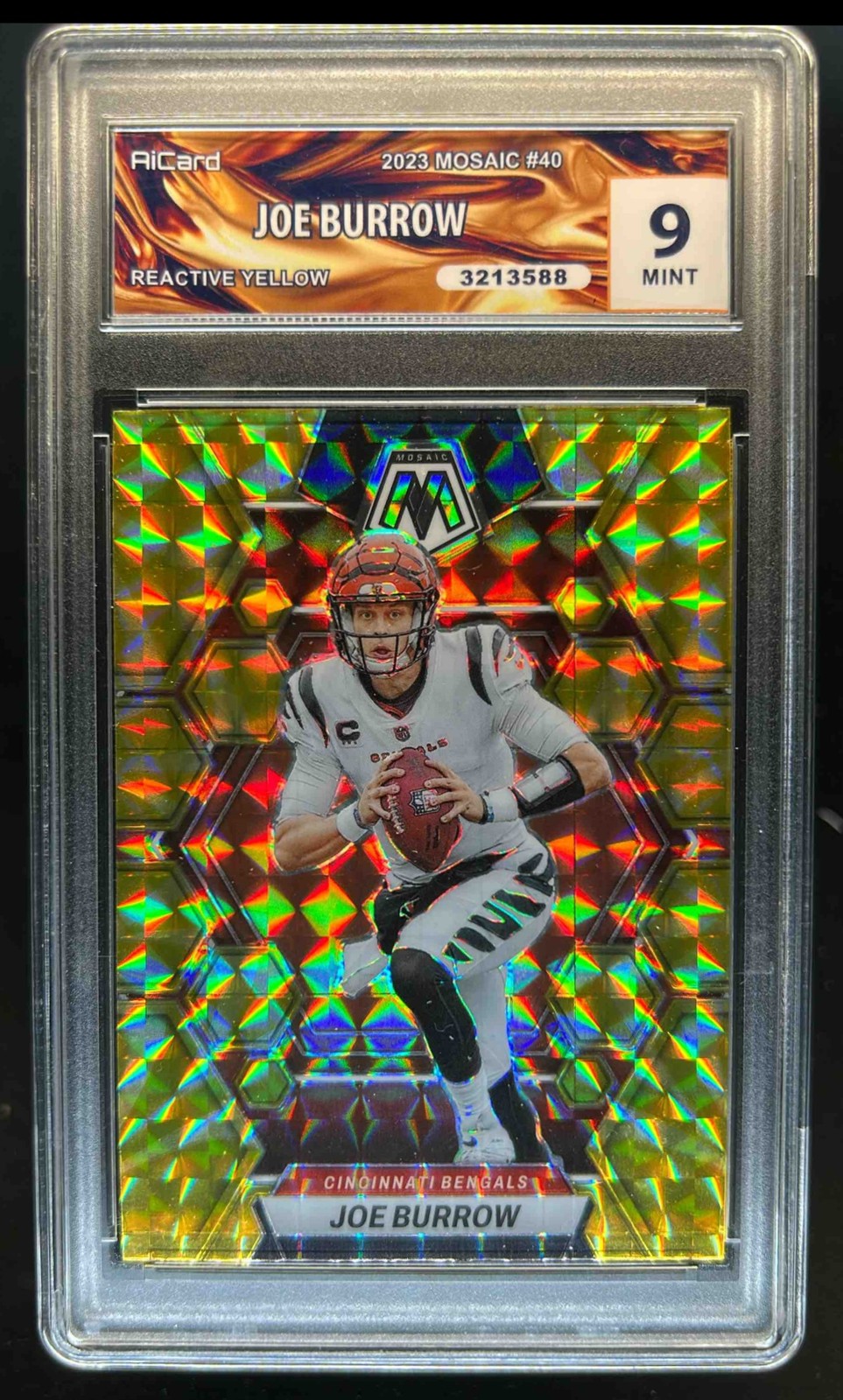 2023 Mosaic Joe Burrow Reactive Yellow #40 Bengals AiCard 9