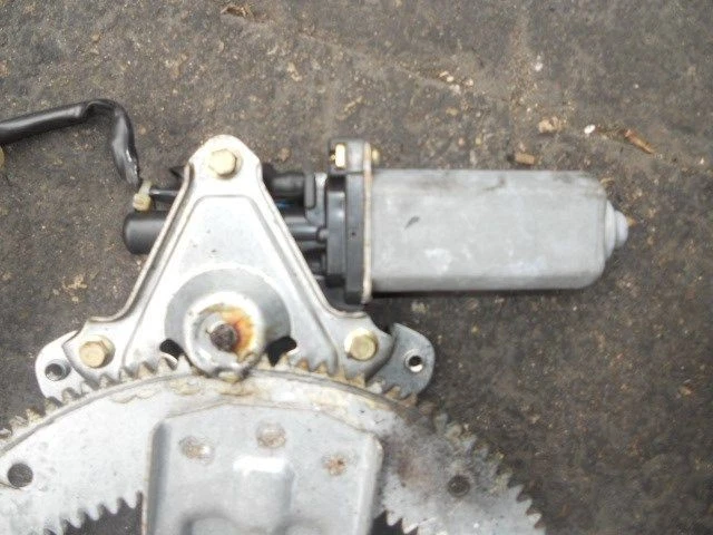 Regulador de ventana trasero izquierdo conductor eléctrico compatible con 96-99 ISUZU OASIS 440818 Foto 2 de 4