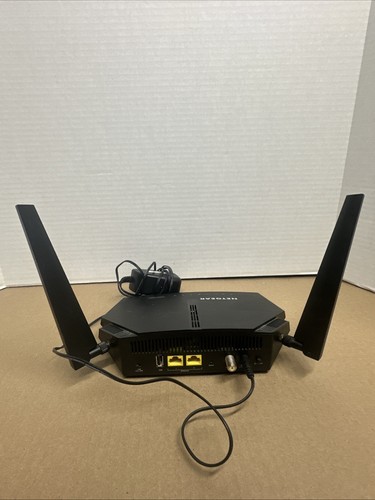 NETGEAR C6220 AC1200 Dual-Band WiFi Cable Modem Router - Picture 2 of 3