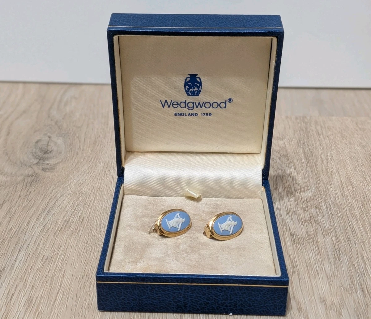 25+ wedgwood dancing hours for sale | Updated Oct 2026