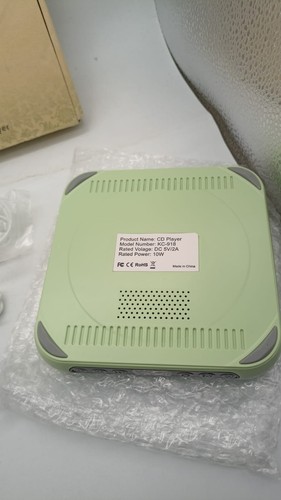 KC-918 Portable CD Player with LCD Display and 2000mAh Battery for Music Lovers - Picture 8 of 10