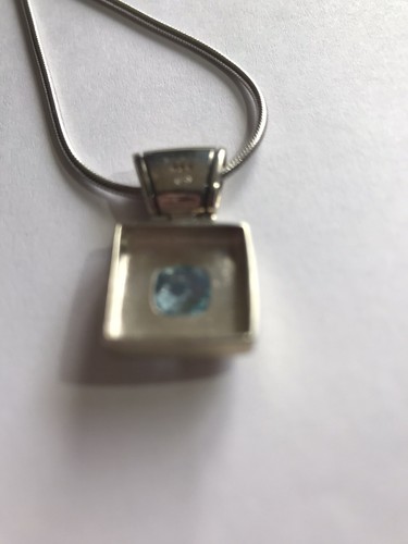 Facettierter Blautopas in Sterlingsilber mit Goldseil Akzent 16" Schlangenkette - Bild 5 von 7