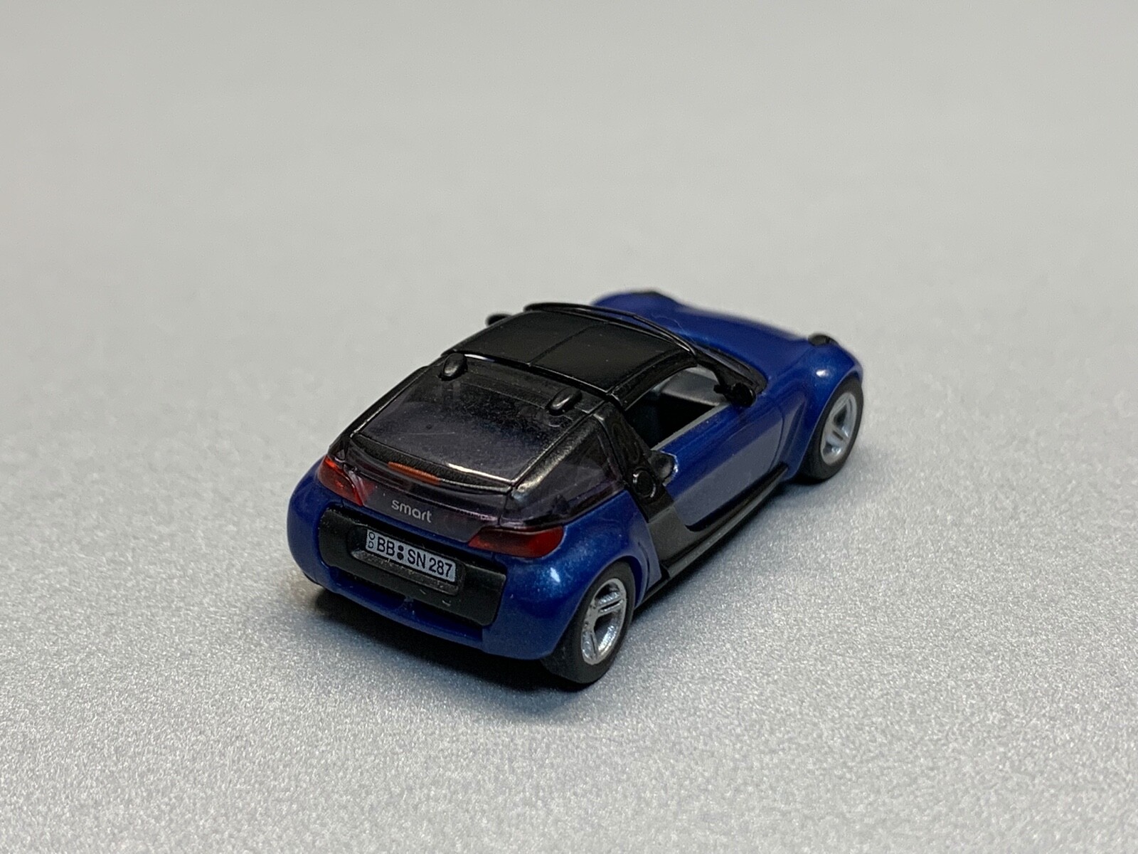 Picture 7 of 12