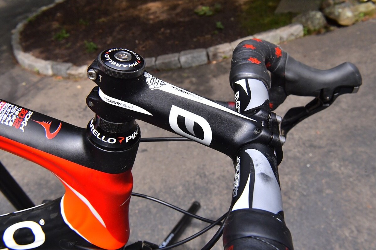 Pinarello Rokh full carbon full Ultegra road bike 58cm, 100 Pinarello Rokh full carbon full Ultegra road bike 58cm, 100
