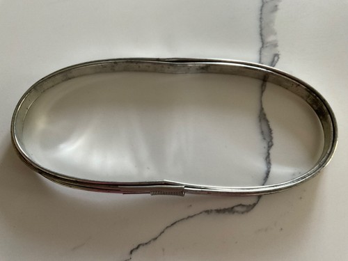 Lot of 2 Vintage Metal Tension Oval Embroidery Hoop Cork Lined 9" x 4.5-5” - Picture 6 of 7