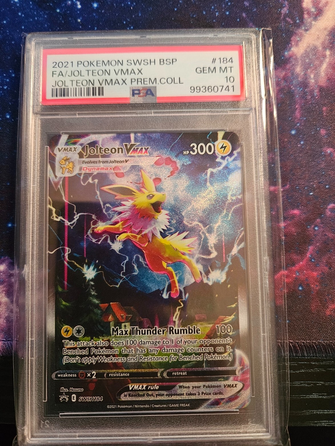 Jolteon VMAX 2021 Sword & Shield: Black Star Promo #SWSH184 Jolteon VMAX 2021 Sword & Shield: Black Star Promo #SWSH184