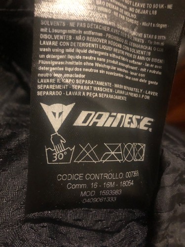 Dainese Gore Tex Motorcycle Jacket - Picture 3 of 6