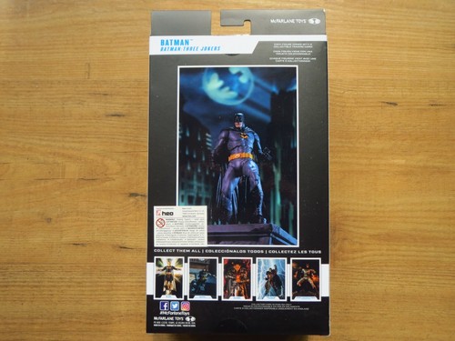 Batman Comic The Three Jokers DC Multiverse McFarlane Toys 7" Action Figure 2021 - Bild 5 von 9