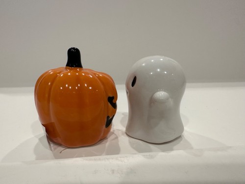Kürbis Geist Salz Pfefferstreuer Streuer Halloween Küche Tisch S&P Deko Neu - Bild 3 von 8