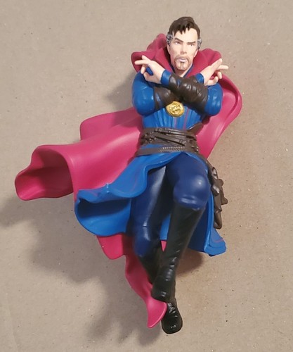 READ DESCRIP Hallmark Keepsake 2022 Marvel Doctor Strange Multiverse Of Madness - Picture 6 of 8