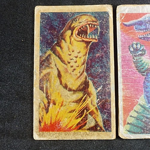Ultraman Ultra Monsters Foil Menko Cards 1970s Showa Era Retro Kaiju Played - Picture 2 of 14