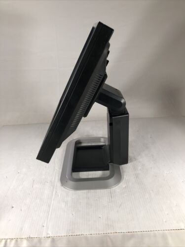 19" HP LP1965 DVI 720p Rotating LCD Monitor with USB Hub - Picture 4 of 8