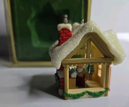 Lote 4 adornos vintage de árbol de Navidad de recuerdo de sello de los años 80 en cajas 1981-82 - Imagen 13 de 24
