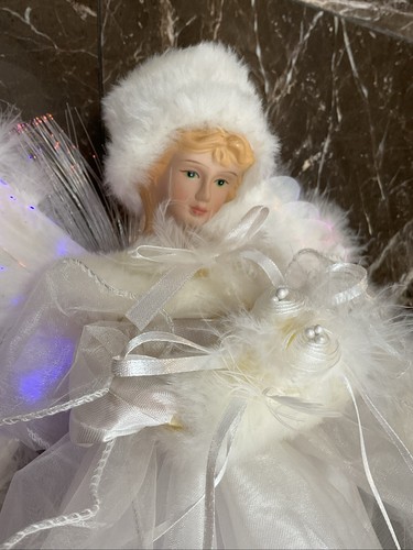 Victorian Christmas Angel Tree Topper White Lace Feathers Fiber Optic 17”Tall - Picture 4 of 12