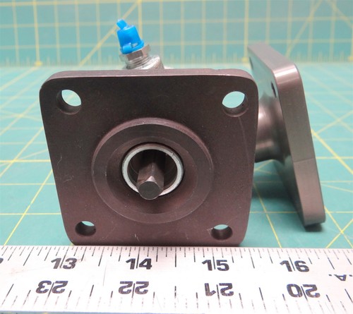 Mass Tech Reliance Gear Reducer Adaptor 2:1 P/N DA1414  2.5"-Flange  - Picture 7 of 10