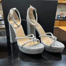 Pelle Moda Gillian ankle strap silver metallic chunky heel sandal size 8.5 NEW