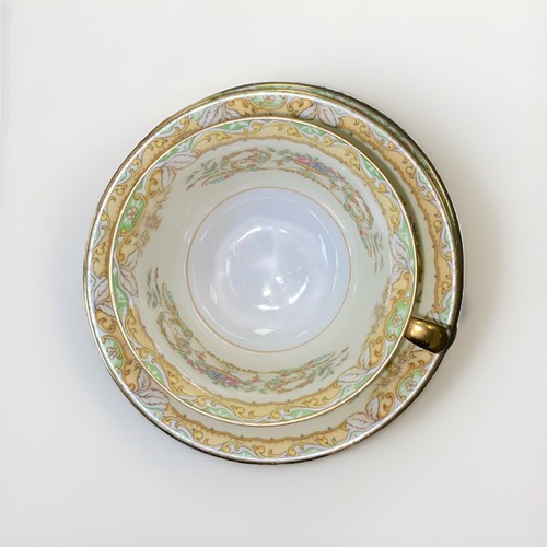 Vintage Noritake Japan M 4 Cups 4 Saucers 4 Dessert Plate Fine China Floral Ptrn - Picture 6 of 6