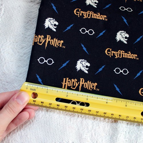 Harry Potter Fabric, Cotton Wizarding Fabric, Choose from 1 Yard Cut, 4 Designs - Picture 7 of 10