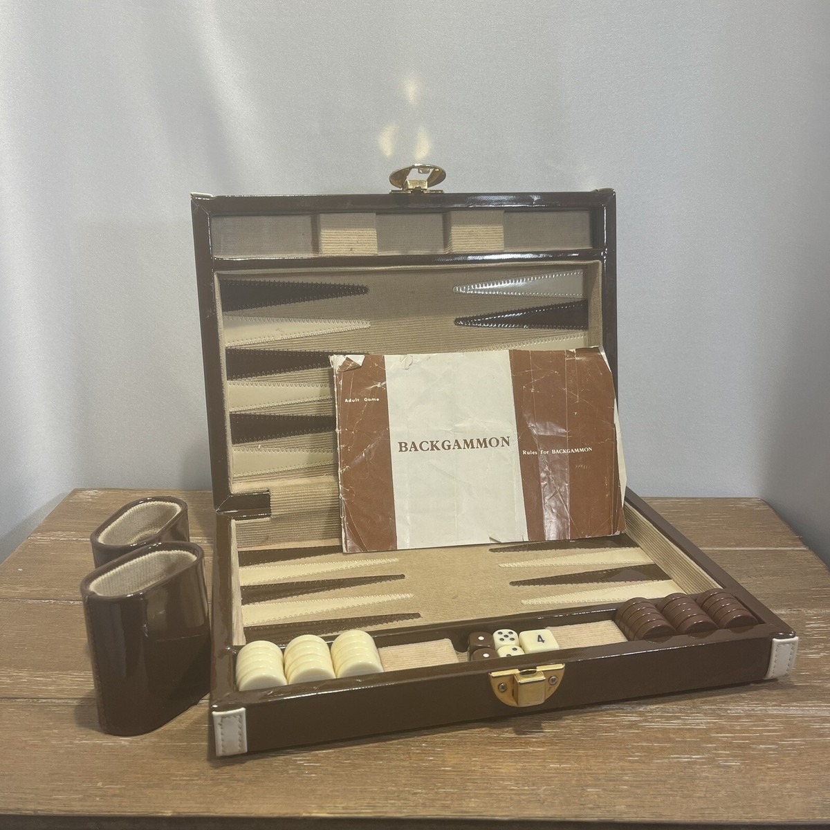 Vintage Portable Backgammon Set Brown Leatherette Case 10.5