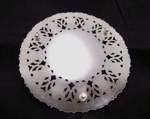 Vintage Italian Silverplate Round Pierced & Footed Trivet. See Photos - Picture 3 of 11