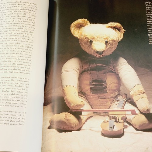 1995 Teddy Bear: A Loving History of the Classic Childhood Companion Hardcover. - Picture 12 of 16