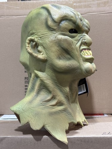 Trick or Treat Studios Goosebumps The Haunted Mask NEW - Picture 12 of 13