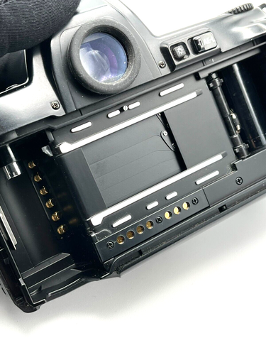 Nikon F-801s Body - 35mm Spiegelreflexkamera *filmgeprüft* - Bild 9 von 9