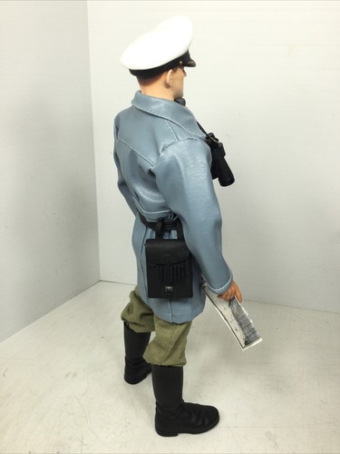 1/6 DRAGON WW2 U BOAT CAPITANO MARINA TEDESCA KRIEGSMARINE P-38 + CARTE BBI DID 21ST - Foto 8 di 12