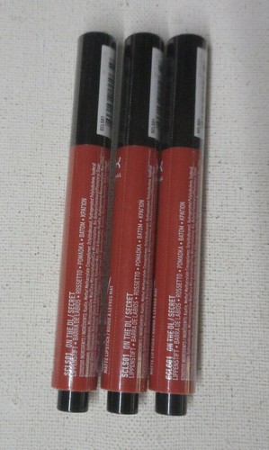 3 tube lot NYX SUPER CLIQUEY MATTE LIPSTICK SCLS01 ON THE DL sealed - Picture 3 of 3