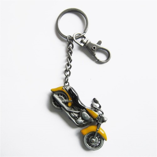 Llavero colgante vintage con diamantes de imitación para motociclista ciclista con dije de metal - Imagen 2 de 4