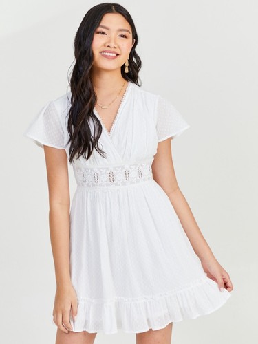 CITY STUDIO Womens Flutter Sleeve Short Fit + Flare Dress