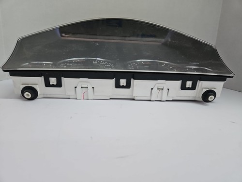 2009-2010 Jeep Grand Cherokee Speedometer Instrument Cluster Gauges F28DW A1 - Picture 2 of 9