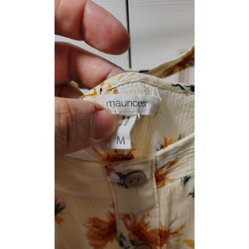 Top Maurices Medio Amarillo Estampado Floral Manga Abullonada Espalda Abierta - Imagen 4 de 6