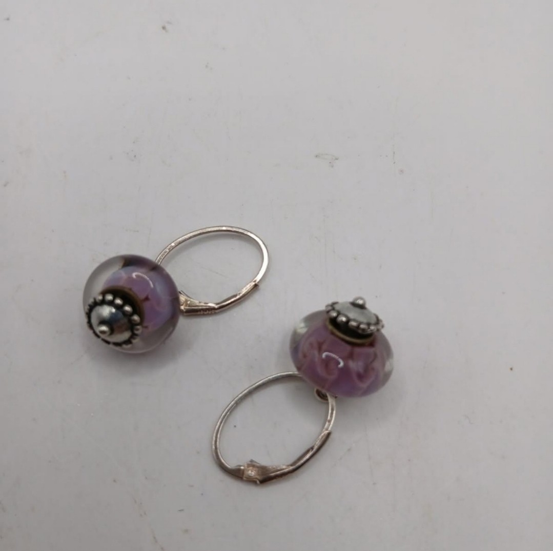 Picture 2 of 2