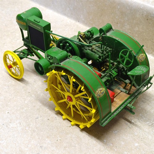 Tractor de queroseno John Deere Waterloo Boy 1914 vintage Ertl Precision escala 1:16 - Imagen 2 de 14