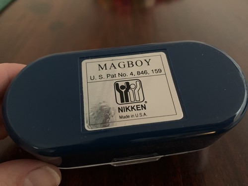 Nikken Magboy Magnettherapie Magnetroller blau / silber Magnetkugeln USA - Bild 2 von 3