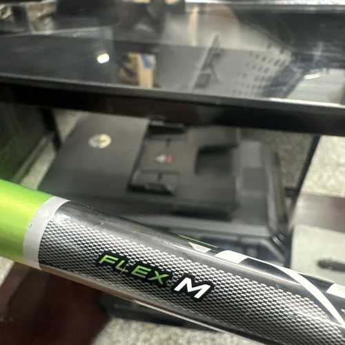 Taylor Made RBZ Tour 10.5 Driver M flex senior with tool and head cover - Picture 10 of 23