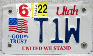 UTAH T1W MOTORCYCLE LICENSE PLATE GARAGE MAN CAVE